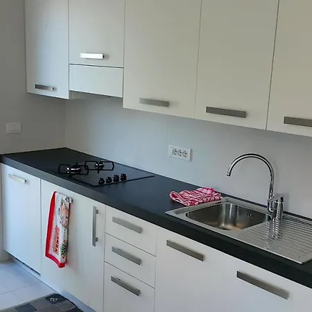 Apartman Romeo 2 *