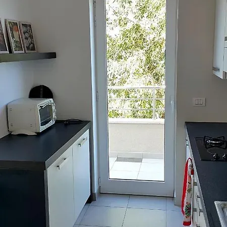 Romeo 2 Apartman *